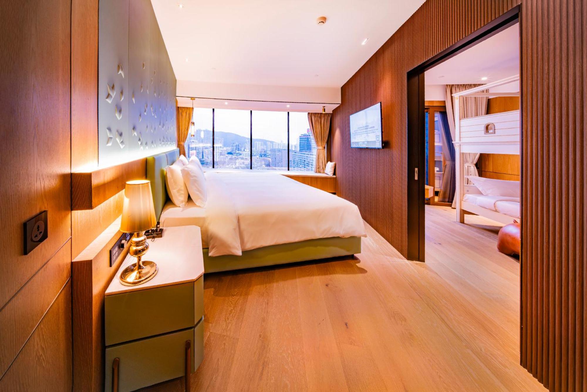 Yoho Treasure Island Hotel Макао Экстерьер фото
